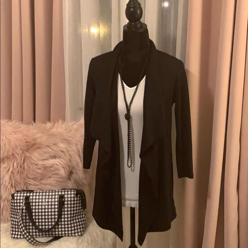 🖤Black Waterfall Cardigan